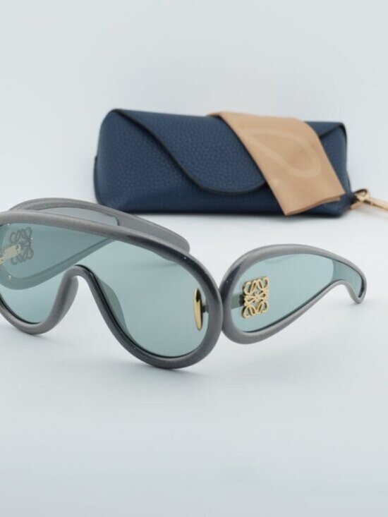Loewe LW40108I O5X Sunglasses Metallic Grey Shield Frame, Green Lenses